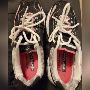 Skechers Memory Foam